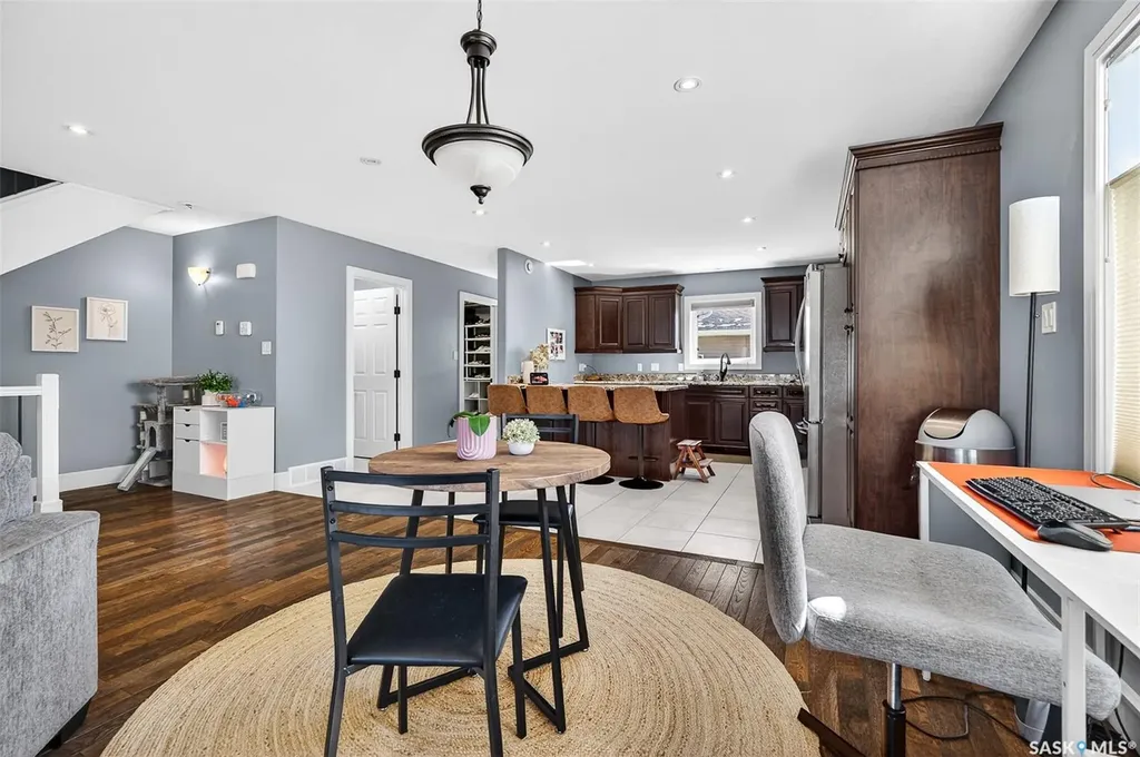 269 High Street E Moose Jaw SK S6H 0C4