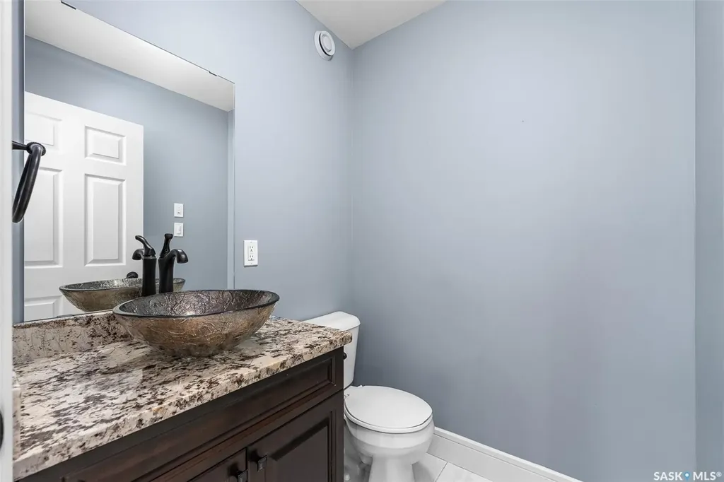 269 High Street E Moose Jaw SK S6H 0C4