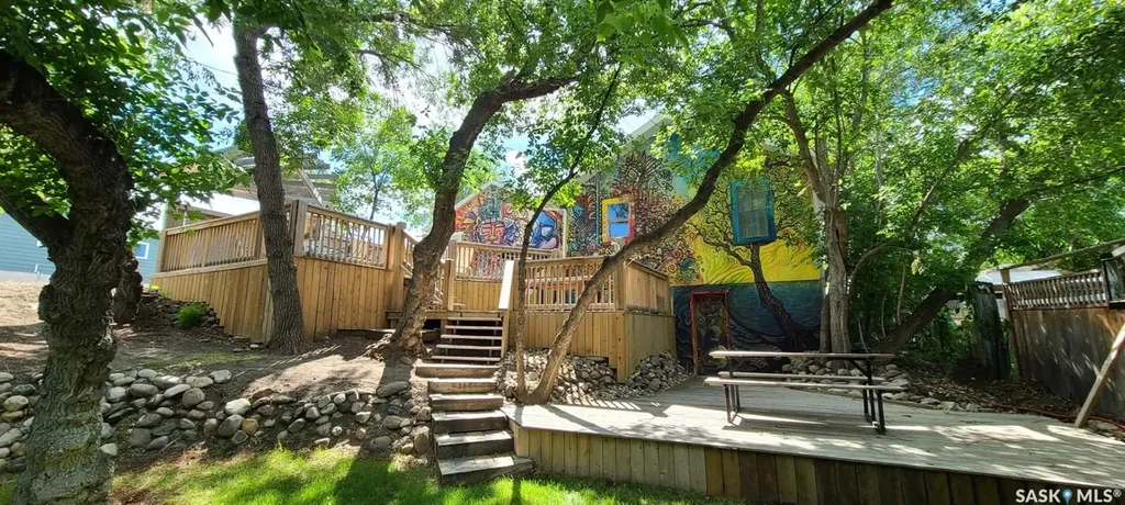 231 Centre Street Regina Beach SK S0G 4C0