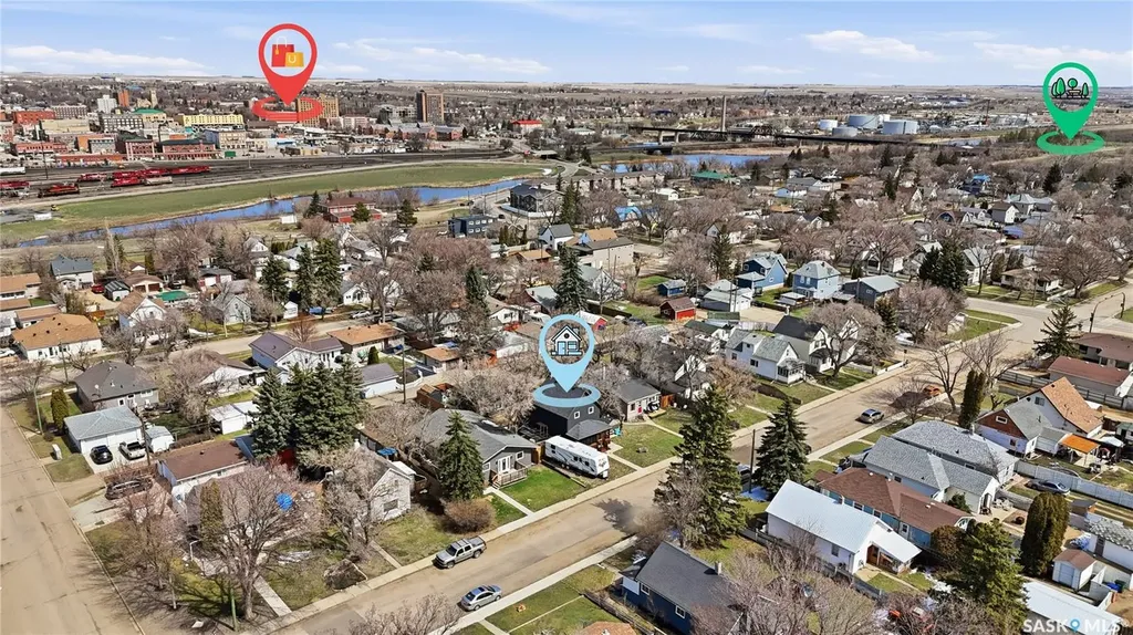 56 Iroquois Street W Moose Jaw SK S6H 5A5