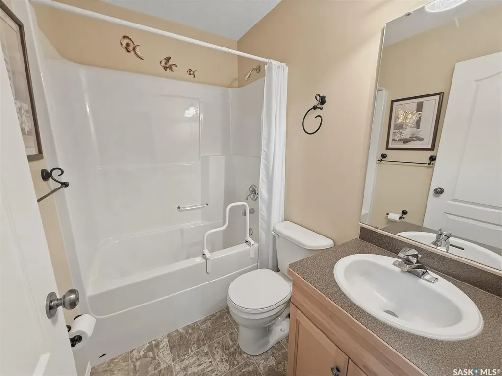 530 Palliser Drive Swift Current SK S9H 5C6
