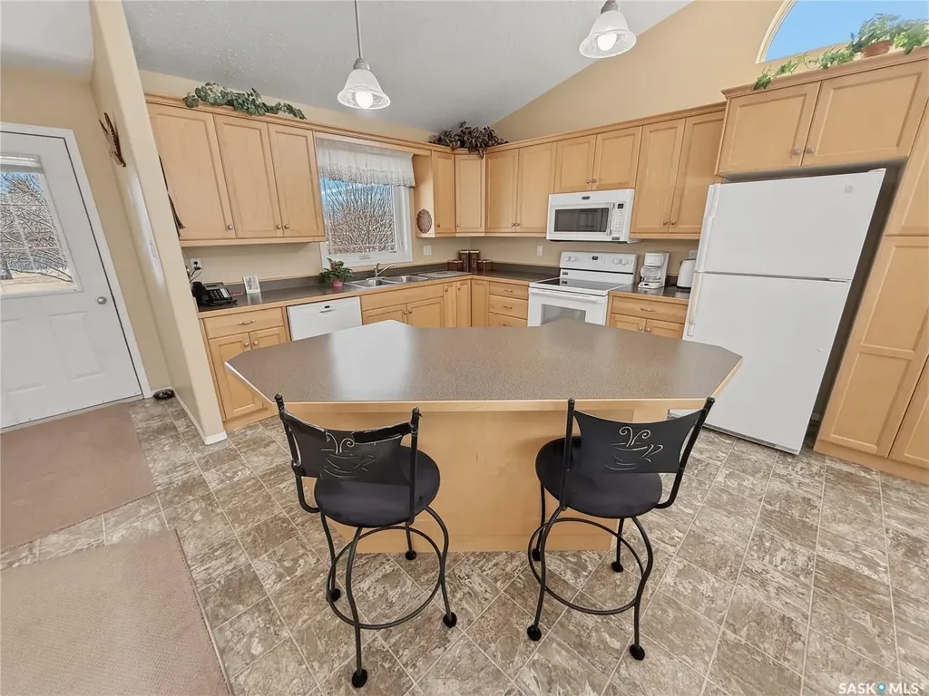 530 Palliser Drive Swift Current SK S9H 5C6