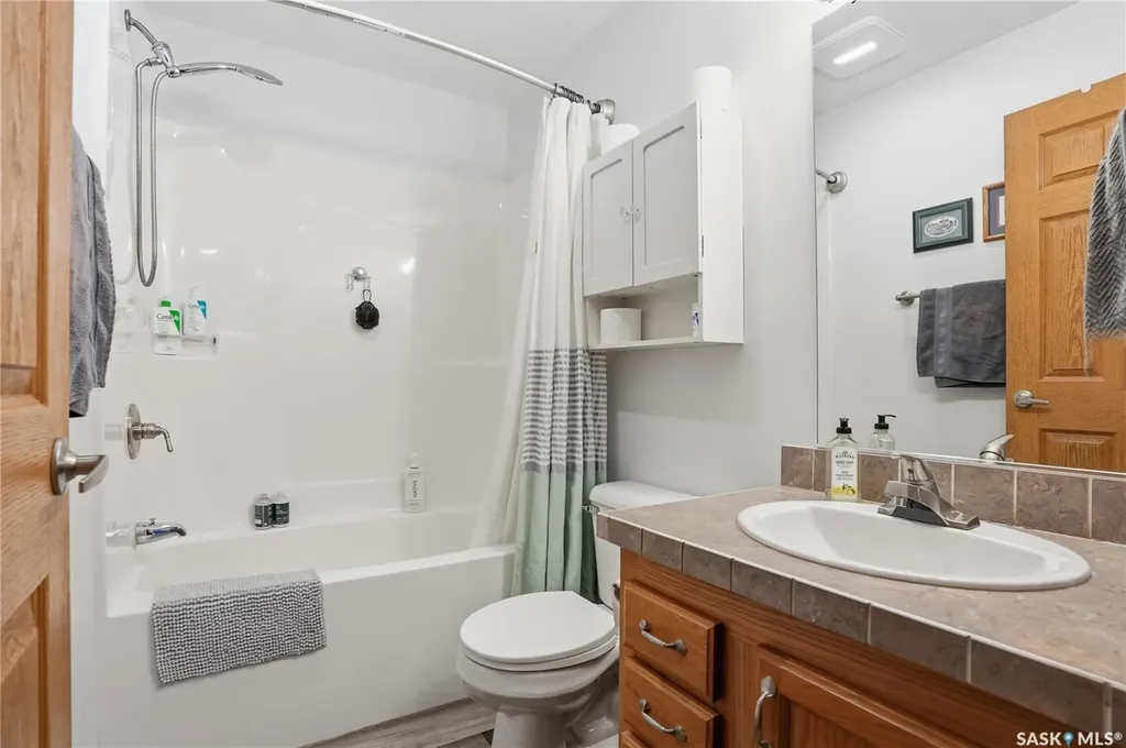 401 Railway Avenue E Vanscoy SK S0L 3J0