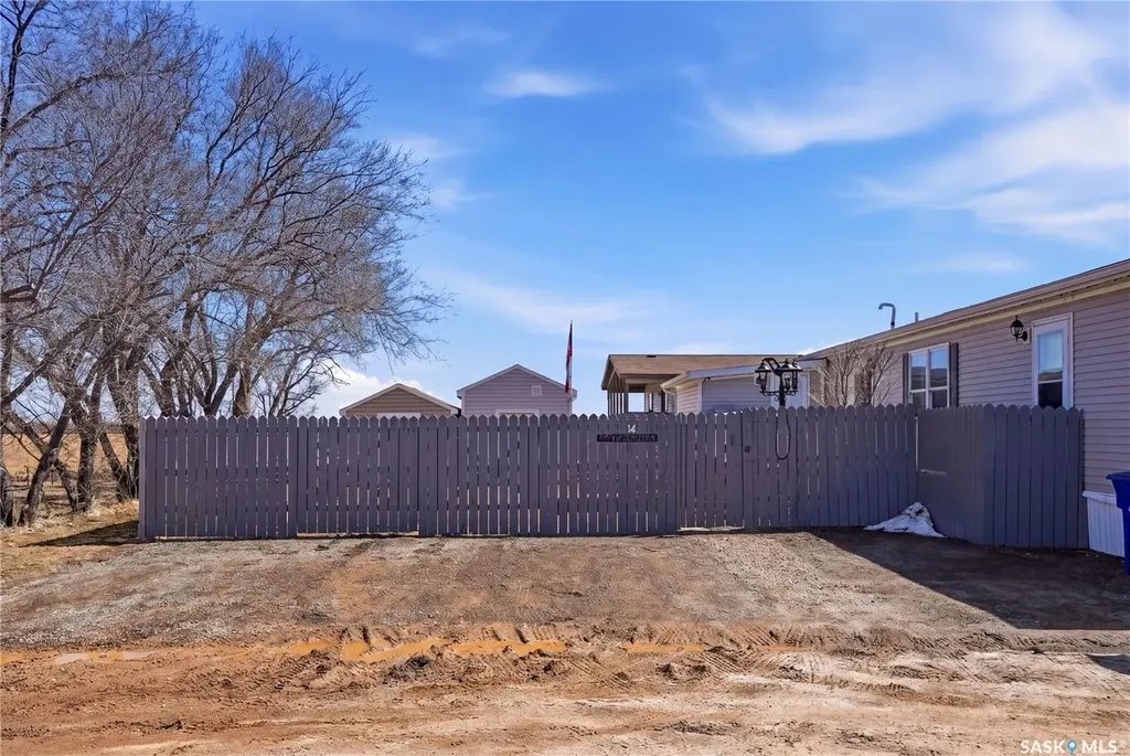401 Railway Avenue E Vanscoy SK S0L 3J0