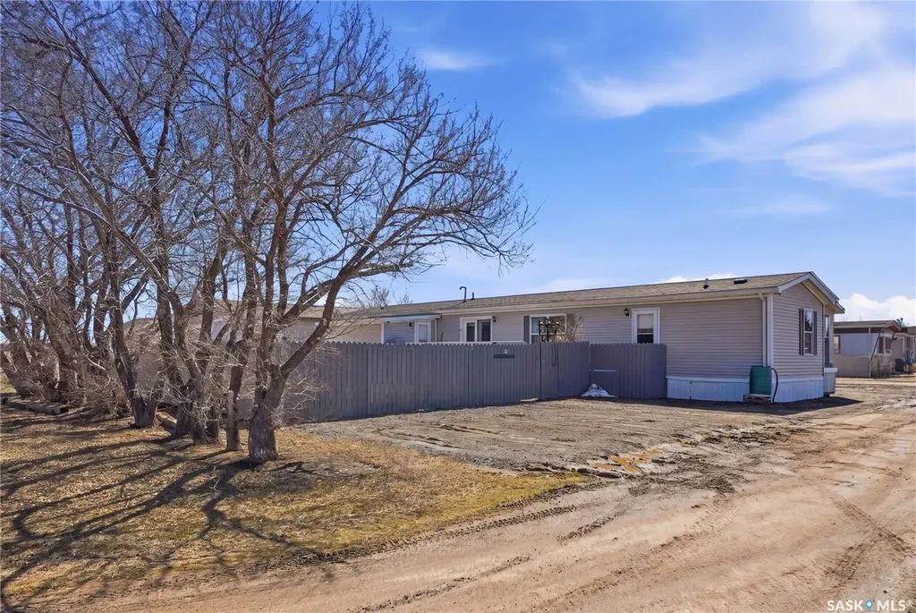 401 Railway Avenue E Vanscoy SK S0L 3J0