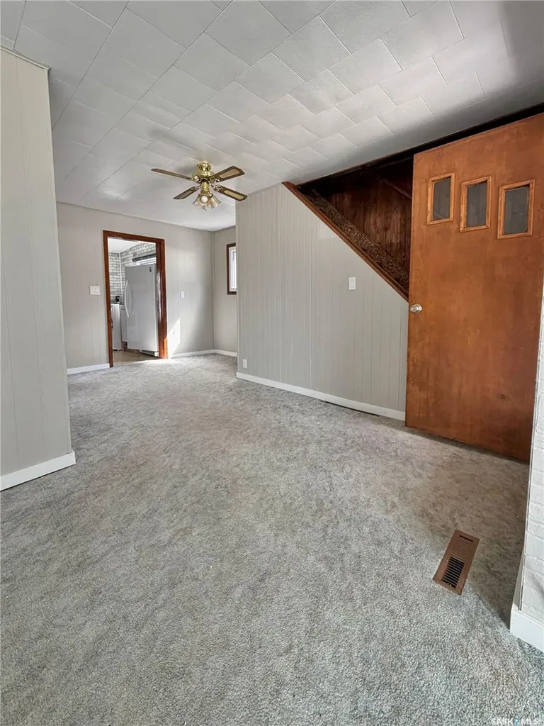 604 Sussex Avenue Esterhazy SK S0A 0X0