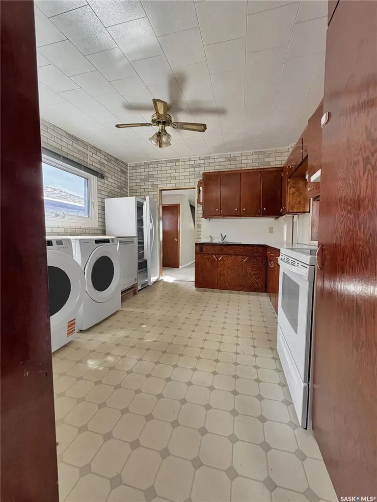 604 Sussex Avenue Esterhazy SK S0A 0X0