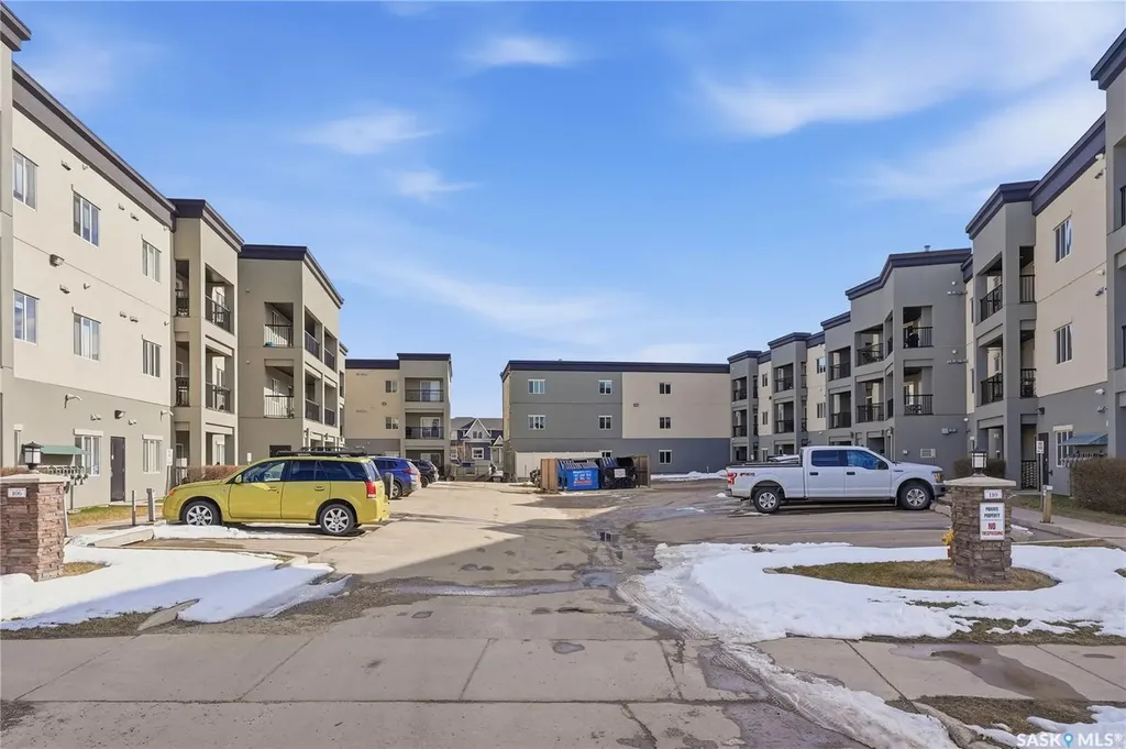 110 Hampton Circle Saskatoon SK S7R 0C5