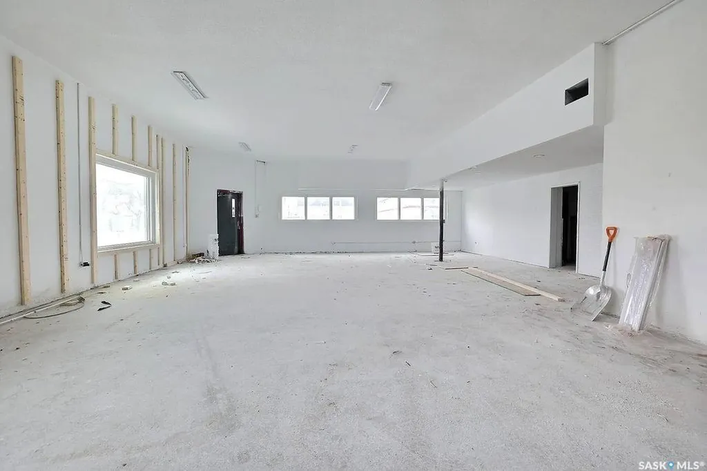 1304 Hamilton Street Regina SK S4R 2B5