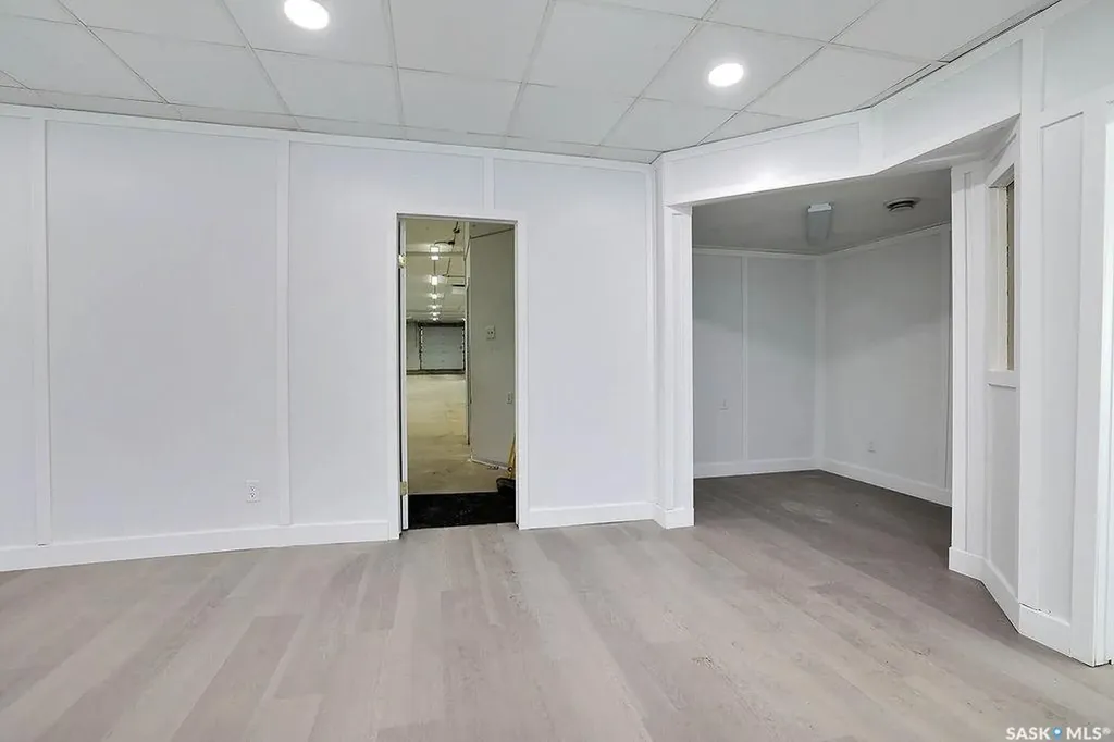 1304 Hamilton Street Regina SK S4R 2B5