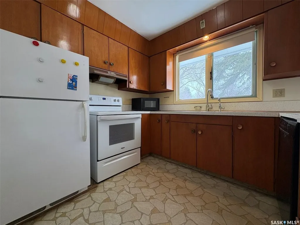 56 Marsh Crescent Regina SK S4S 5R5