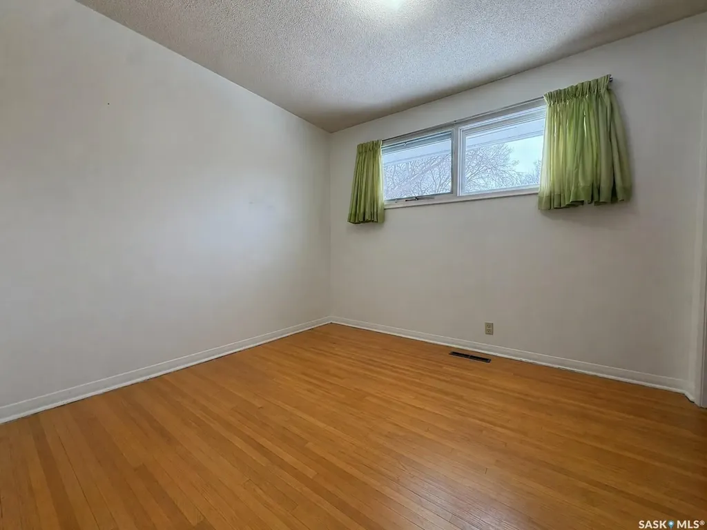 56 Marsh Crescent Regina SK S4S 5R5