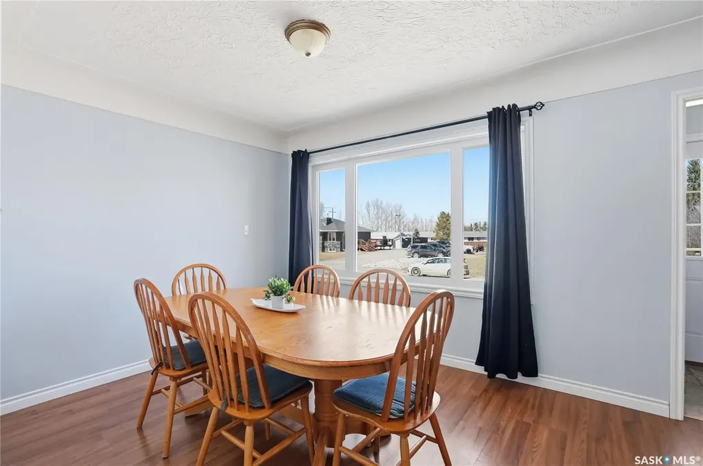 910 P Avenue Perdue SK S0K 3C0