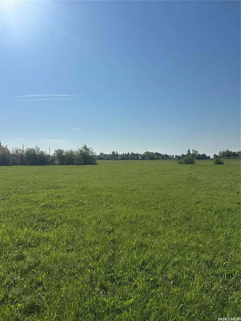 803 Park Drive Good Lake Rm No. 274 SK S0A 0L0