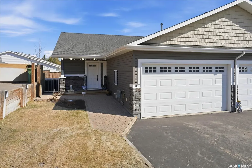 86 28th Street Battleford SK S0M 0E0