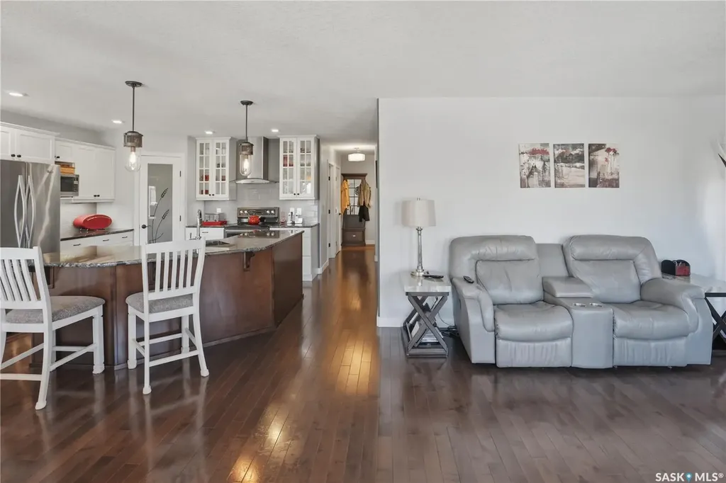 86 28th Street Battleford SK S0M 0E0
