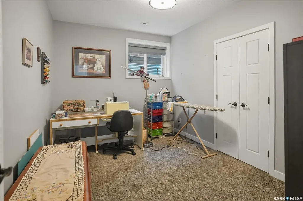 86 28th Street Battleford SK S0M 0E0