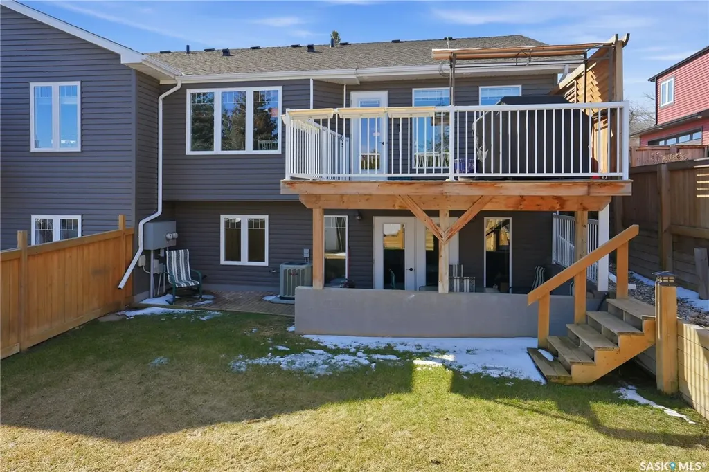 86 28th Street Battleford SK S0M 0E0