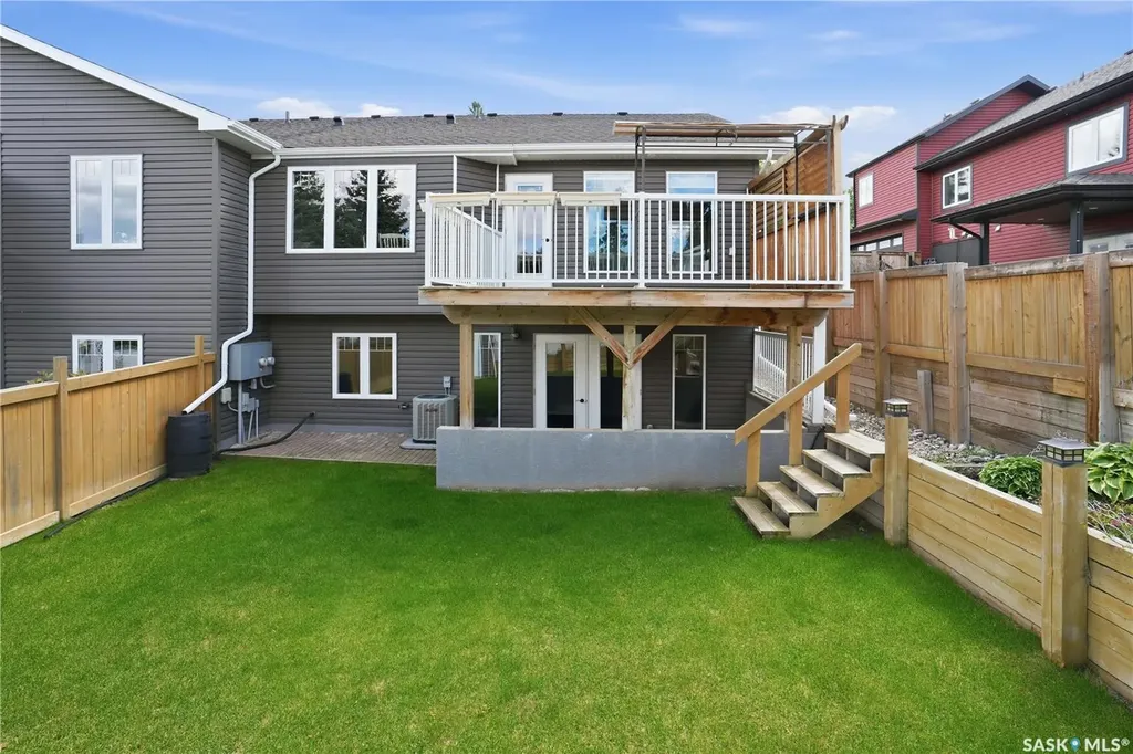 86 28th Street Battleford SK S0M 0E0