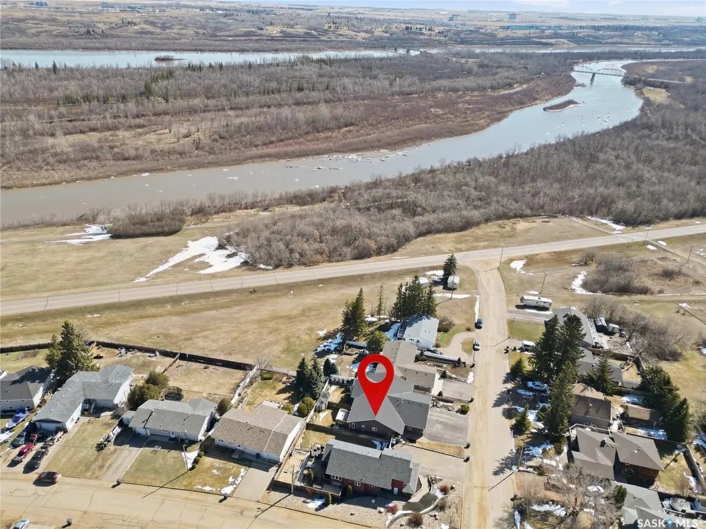 86 28th Street Battleford SK S0M 0E0