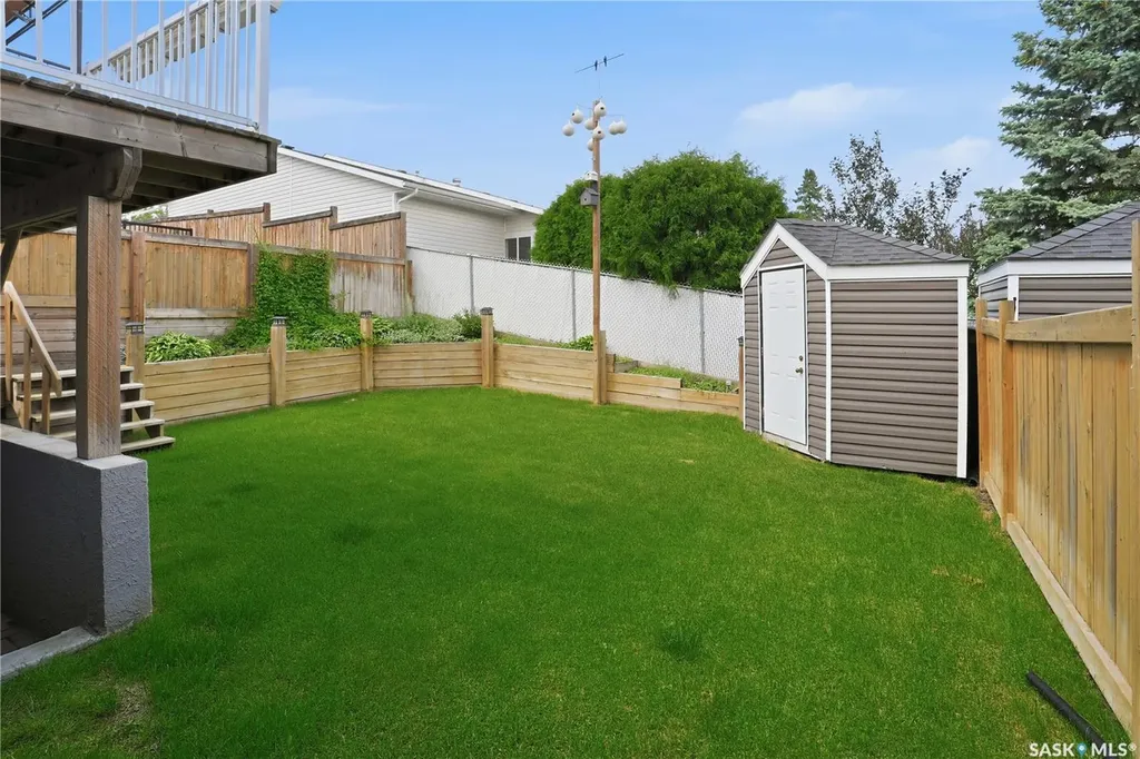 86 28th Street Battleford SK S0M 0E0
