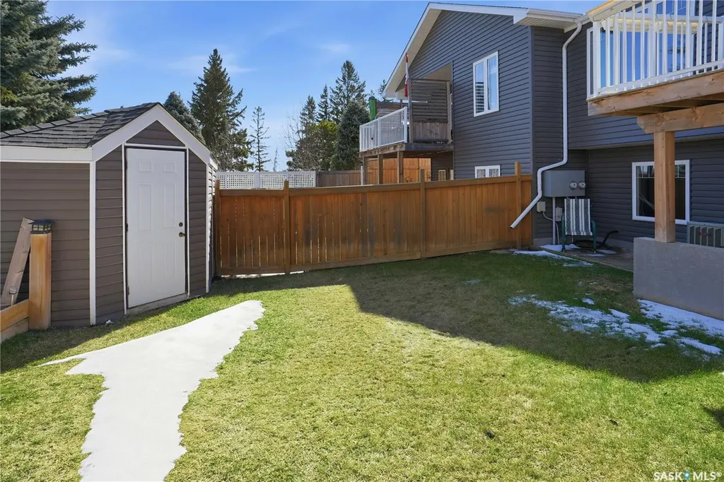 86 28th Street Battleford SK S0M 0E0