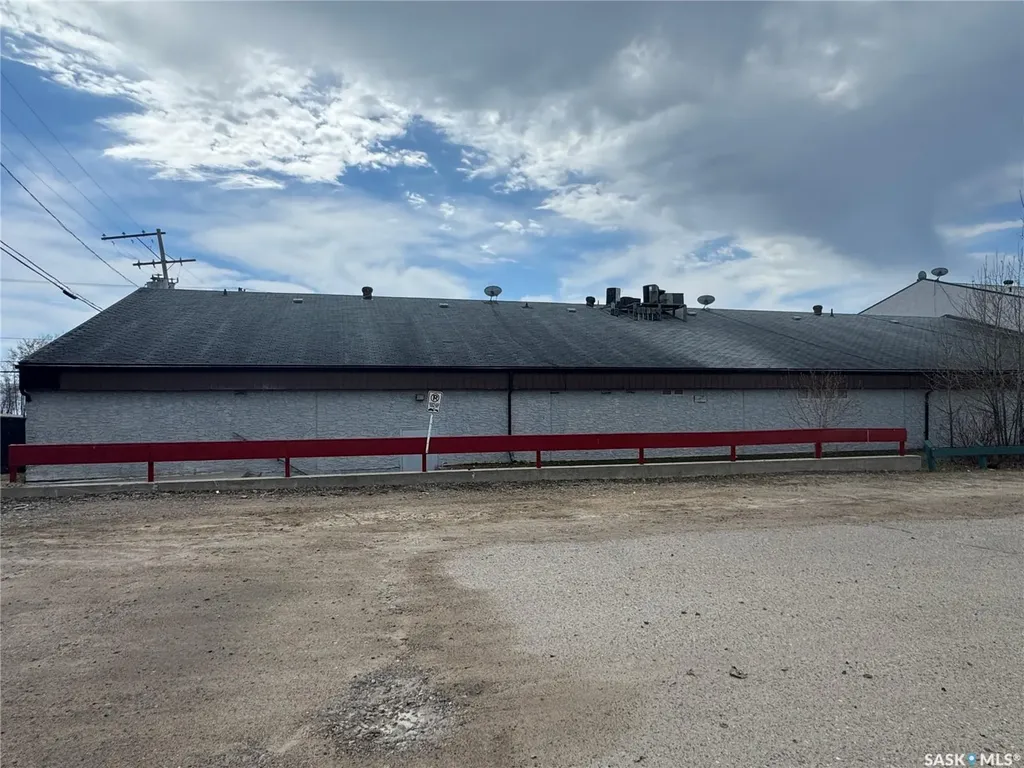 722 La Ronge Avenue La Ronge SK S0J 1L0