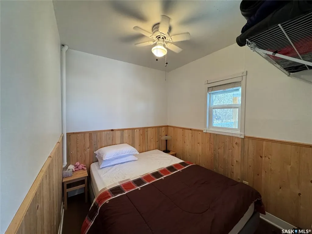 459 8th Street E Regina Beach SK S0G 4C0