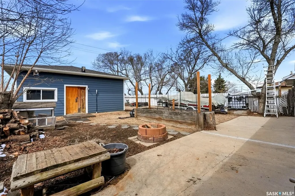 2510 Edward Street Regina SK S4S 0M8