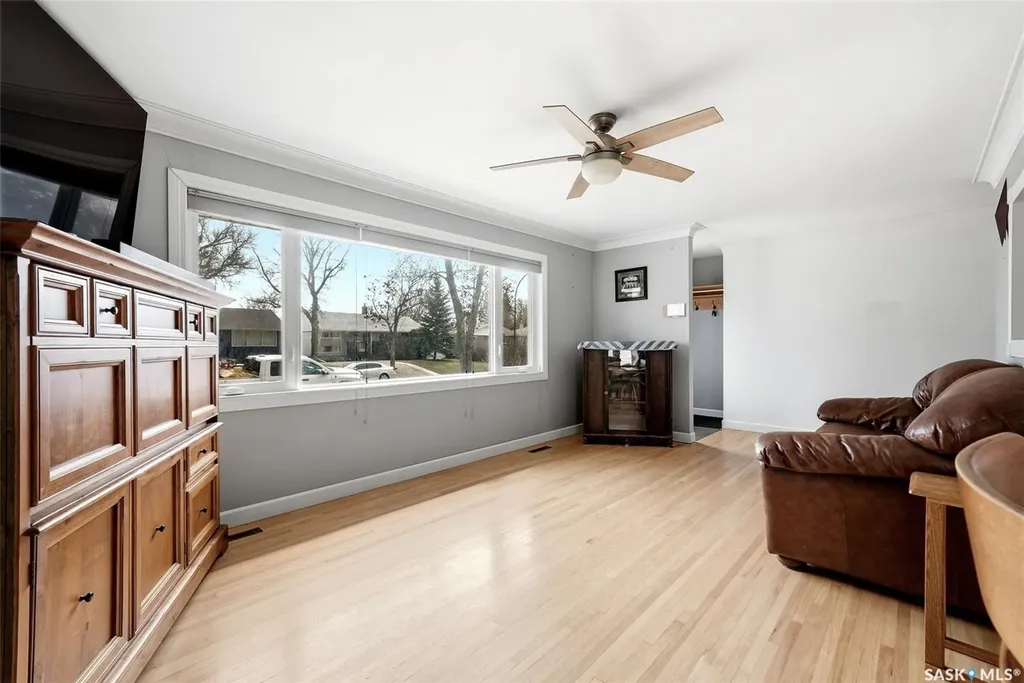 2510 Edward Street Regina SK S4S 0M8