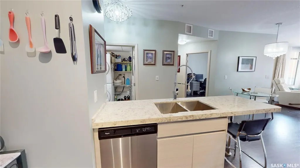 223 Evergreen Square Saskatoon SK S7W 0W2