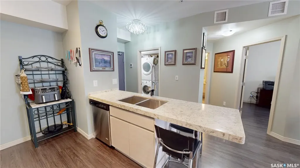 223 Evergreen Square Saskatoon SK S7W 0W2