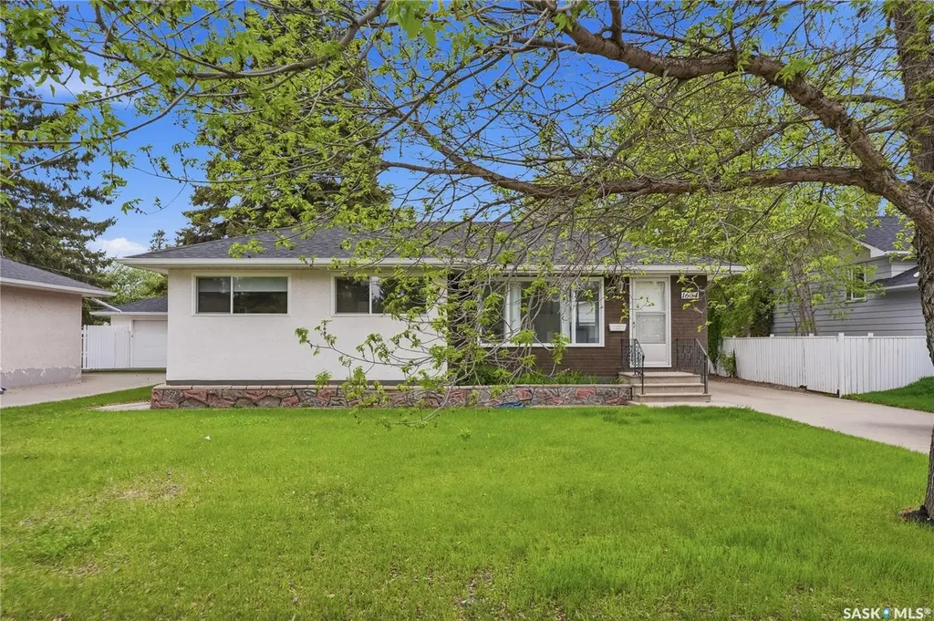 1604 Preston Avenue S Saskatoon SK S7H 2V8