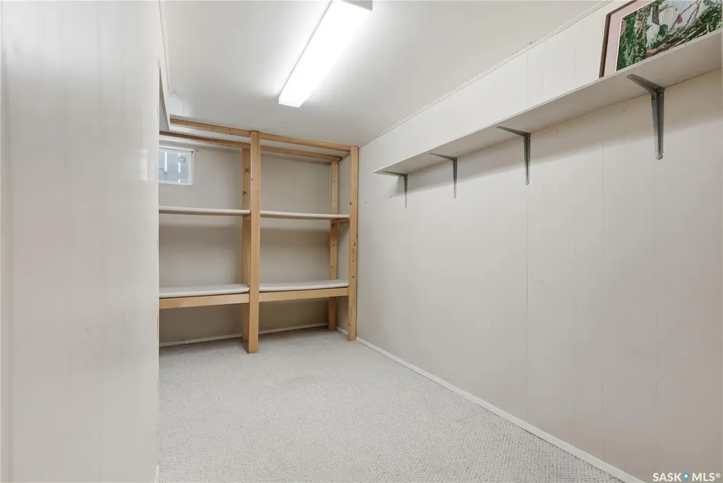 1604 Preston Avenue S Saskatoon SK S7H 2V8