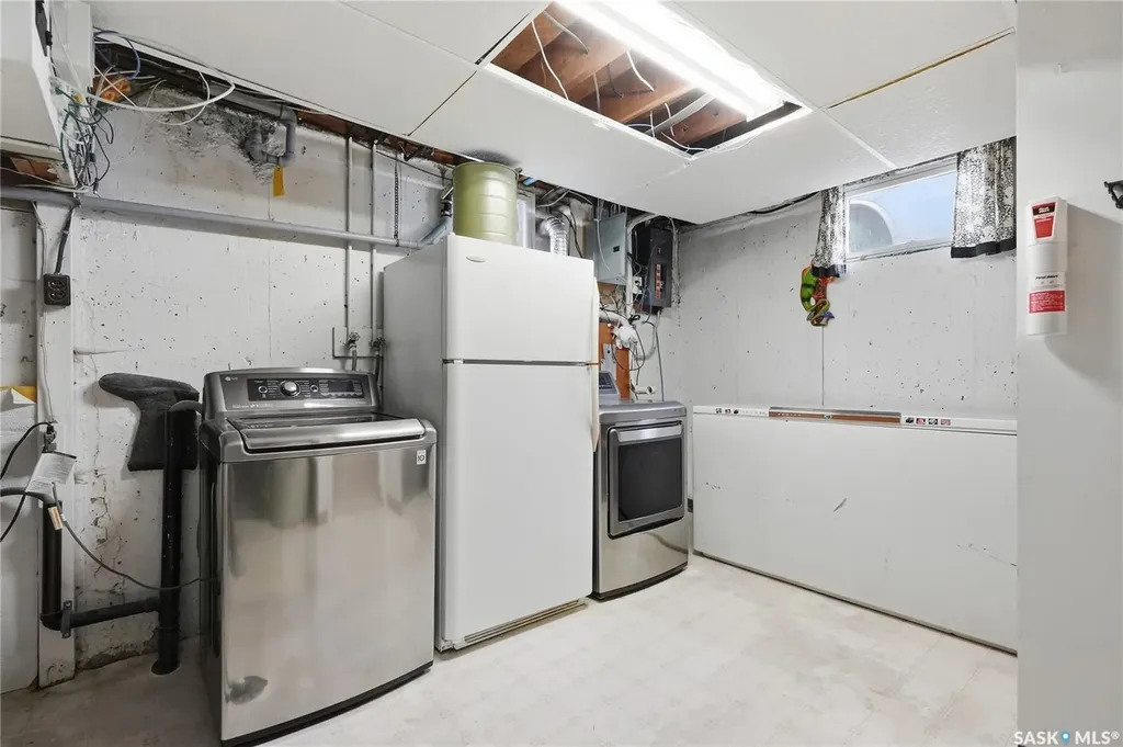 1604 Preston Avenue S Saskatoon SK S7H 2V8