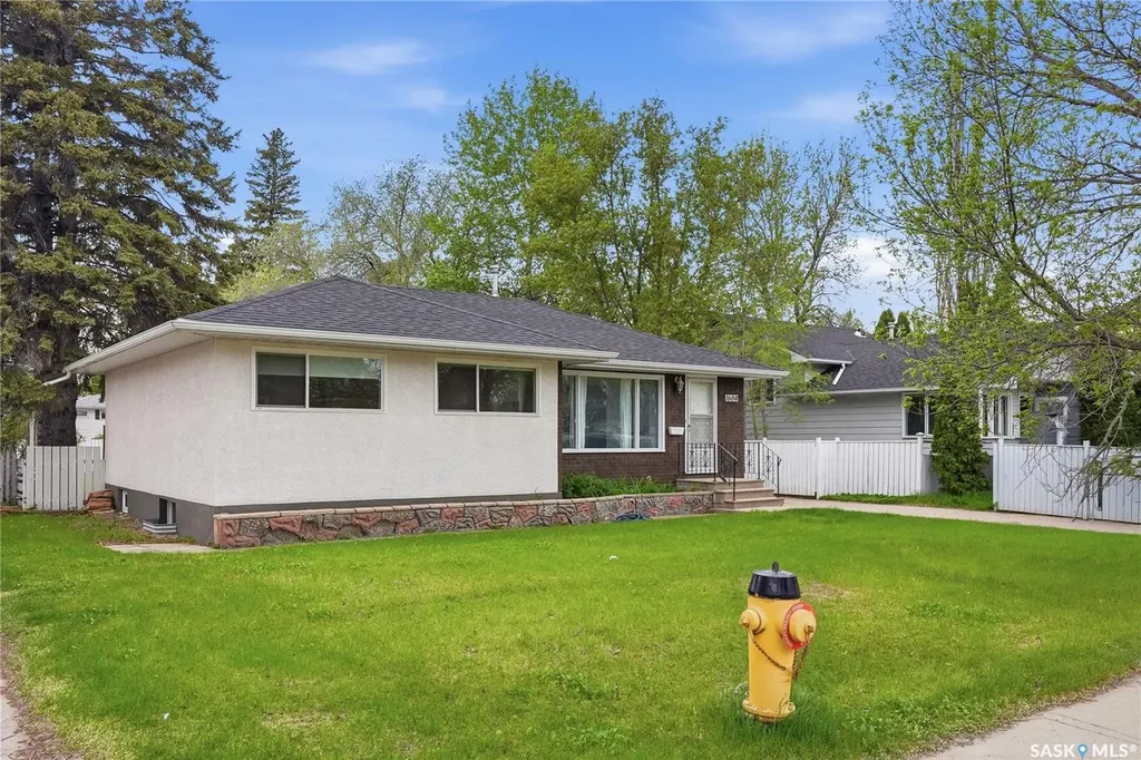 1604 Preston Avenue S Saskatoon SK S7H 2V8