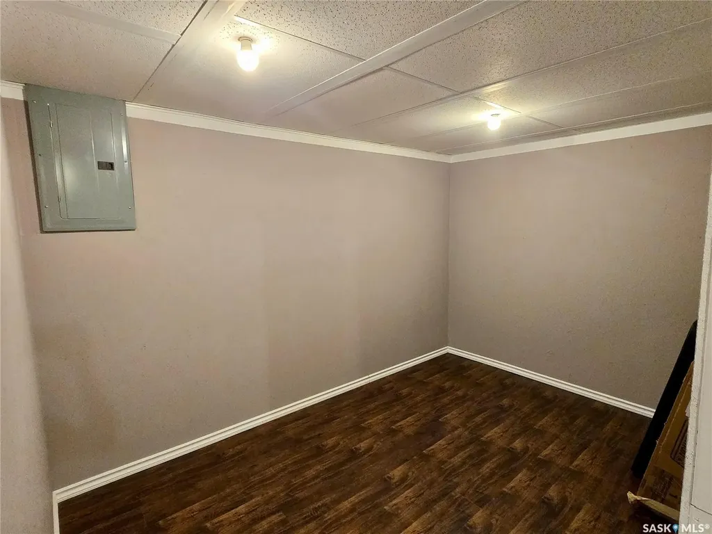 1517 3rd Street Estevan SK S4A 0S5
