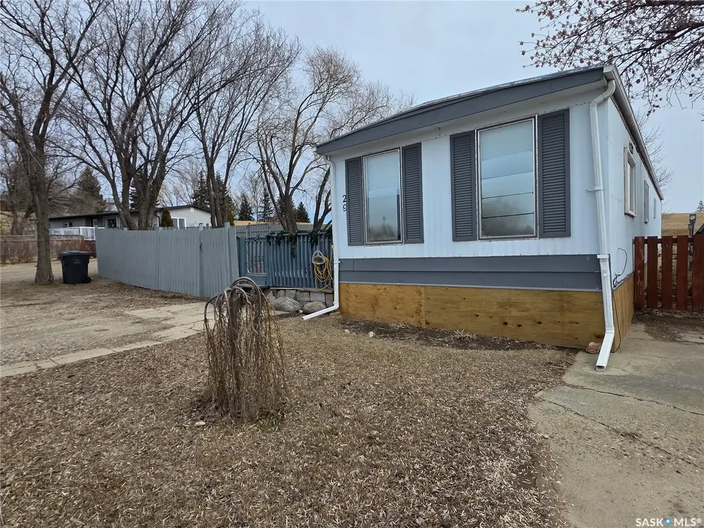 701 11th Avenue NW Swift Current SK S9H 4M5