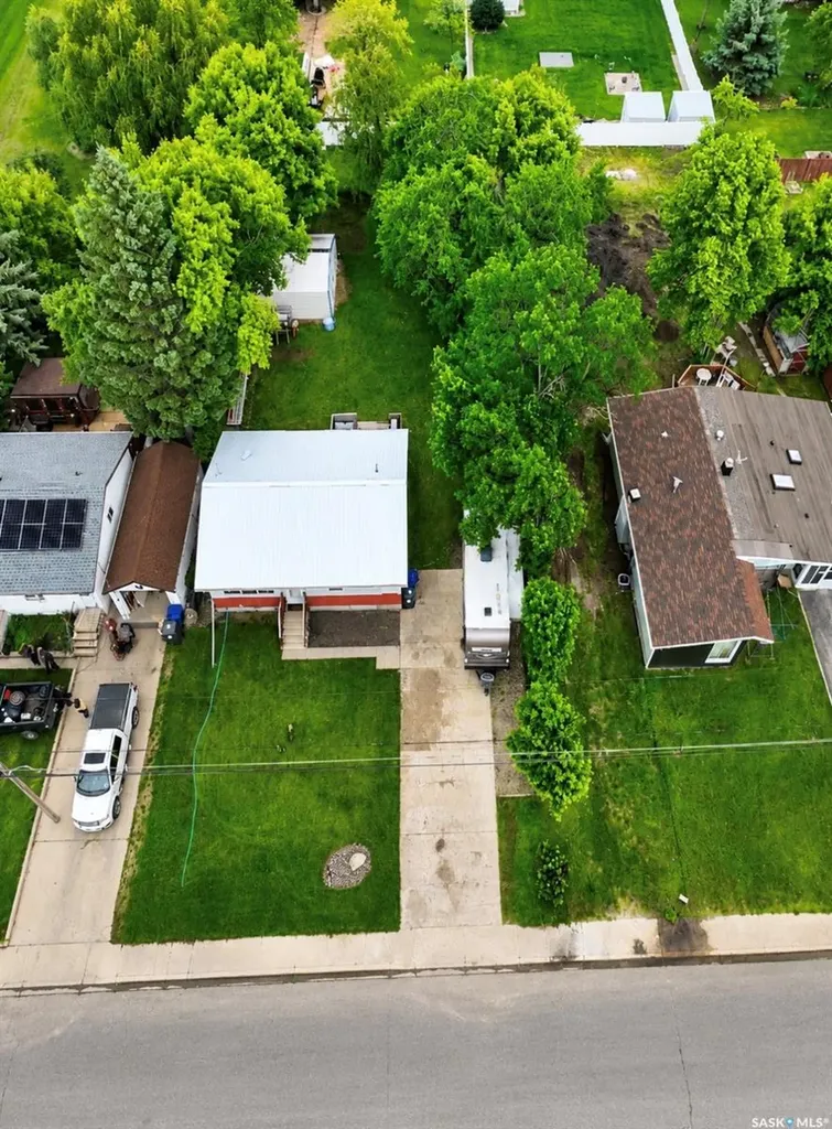 737 Sumner Street Esterhazy SK S0A 0X0