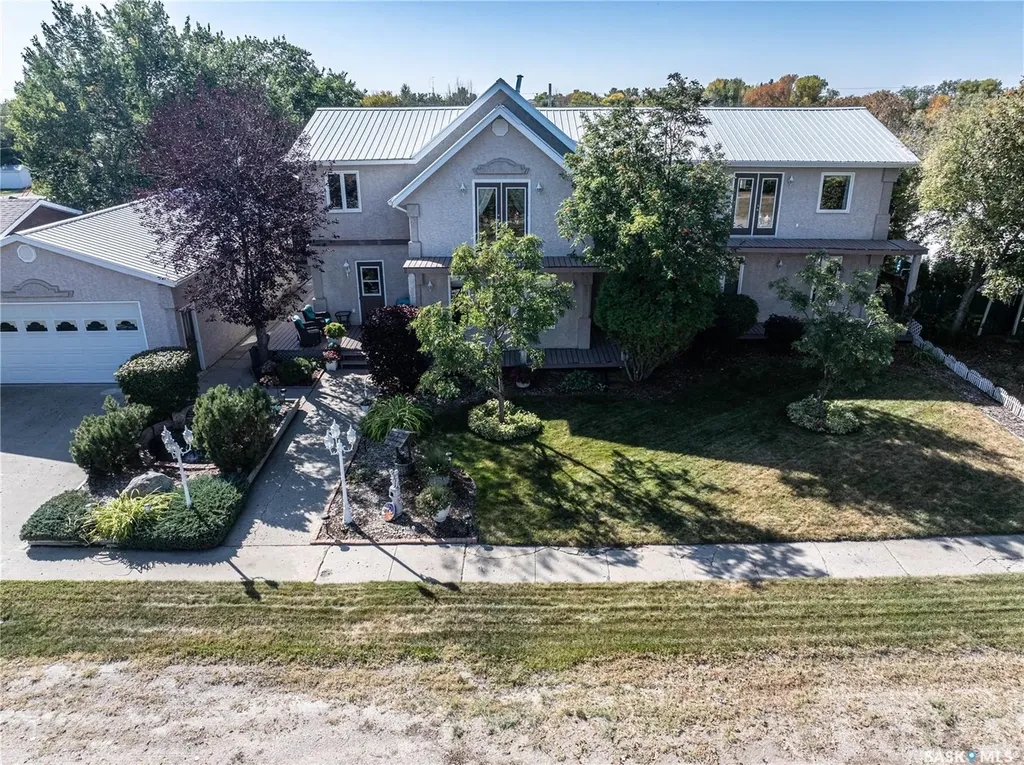 304 1st Street W Milden SK S0L 2L0