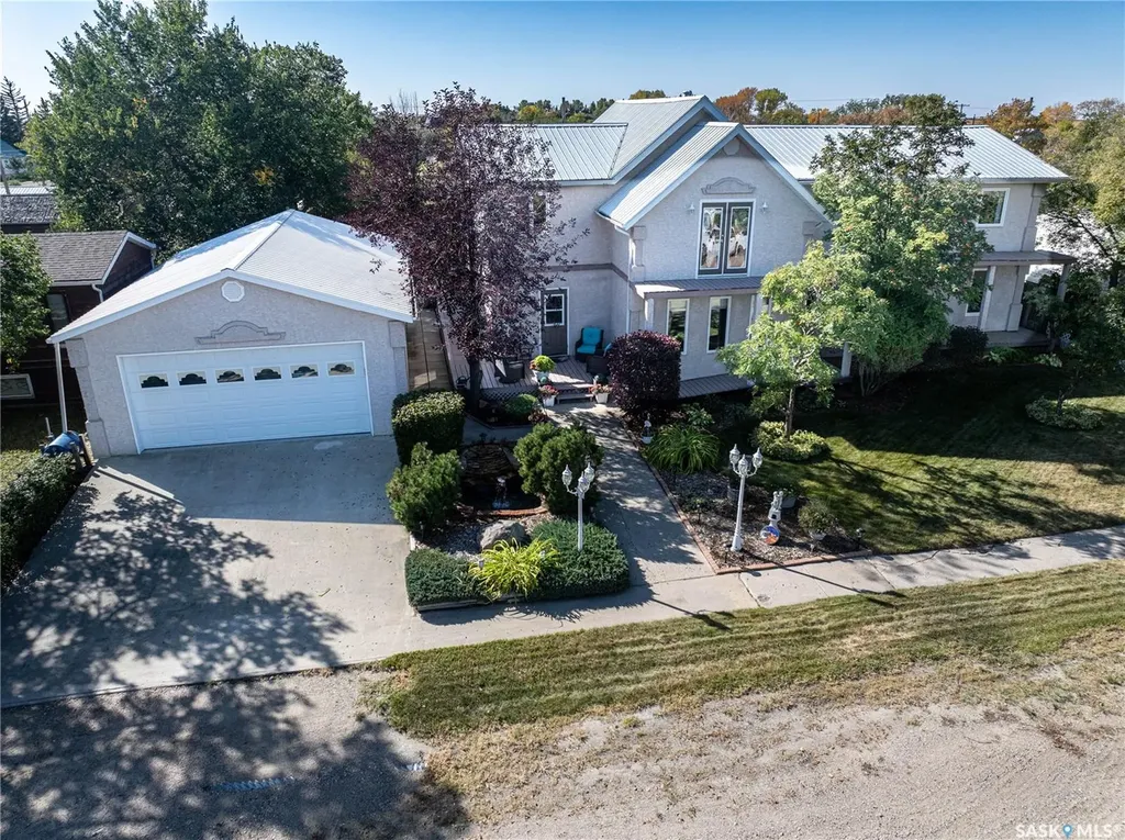 304 1st Street W Milden SK S0L 2L0