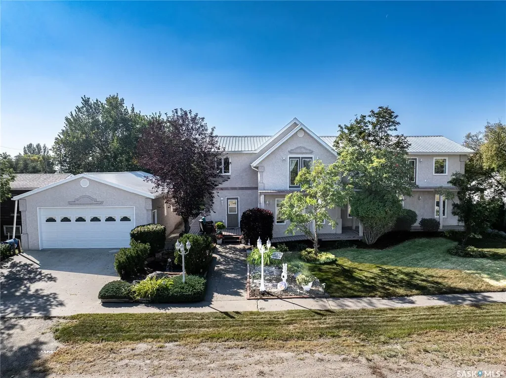 304 1st Street W Milden SK S0L 2L0