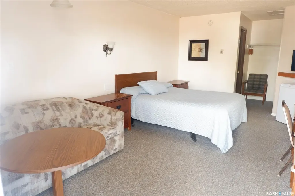 143 Railway Avenue Coronach SK S0H 0Z0
