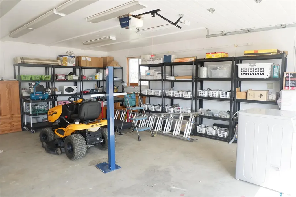 143 Railway Avenue Coronach SK S0H 0Z0