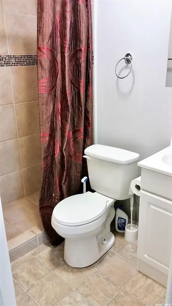 267 7th Avenue NW Swift Current SK S9H 0Y9