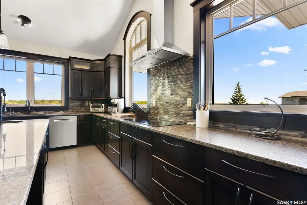 15 Meadow Bay Lumsden SK S0G 3C0