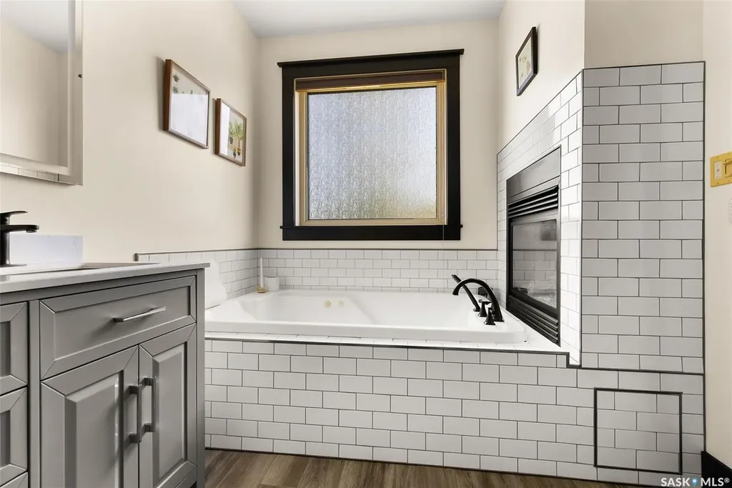 15 Meadow Bay Lumsden SK S0G 3C0
