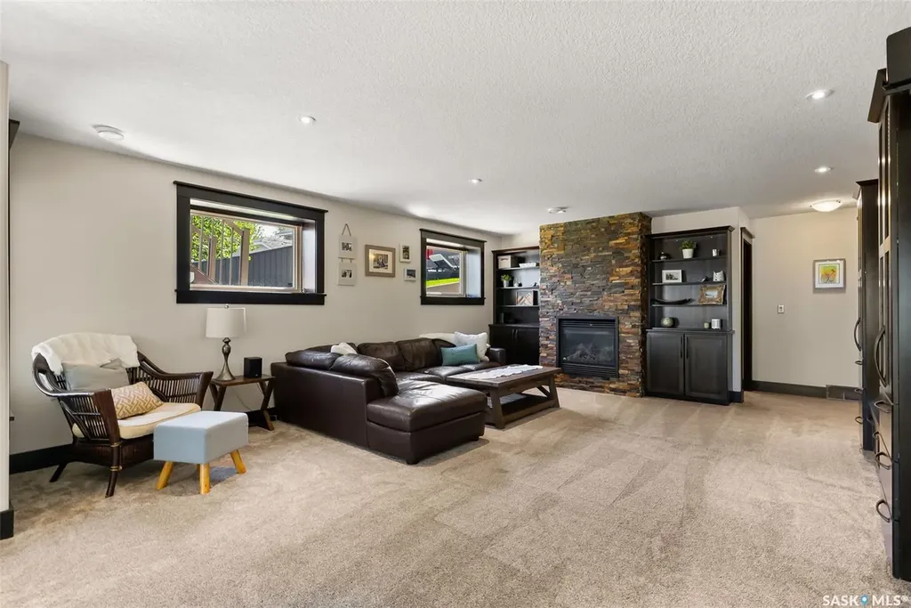 15 Meadow Bay Lumsden SK S0G 3C0
