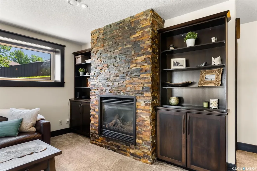 15 Meadow Bay Lumsden SK S0G 3C0