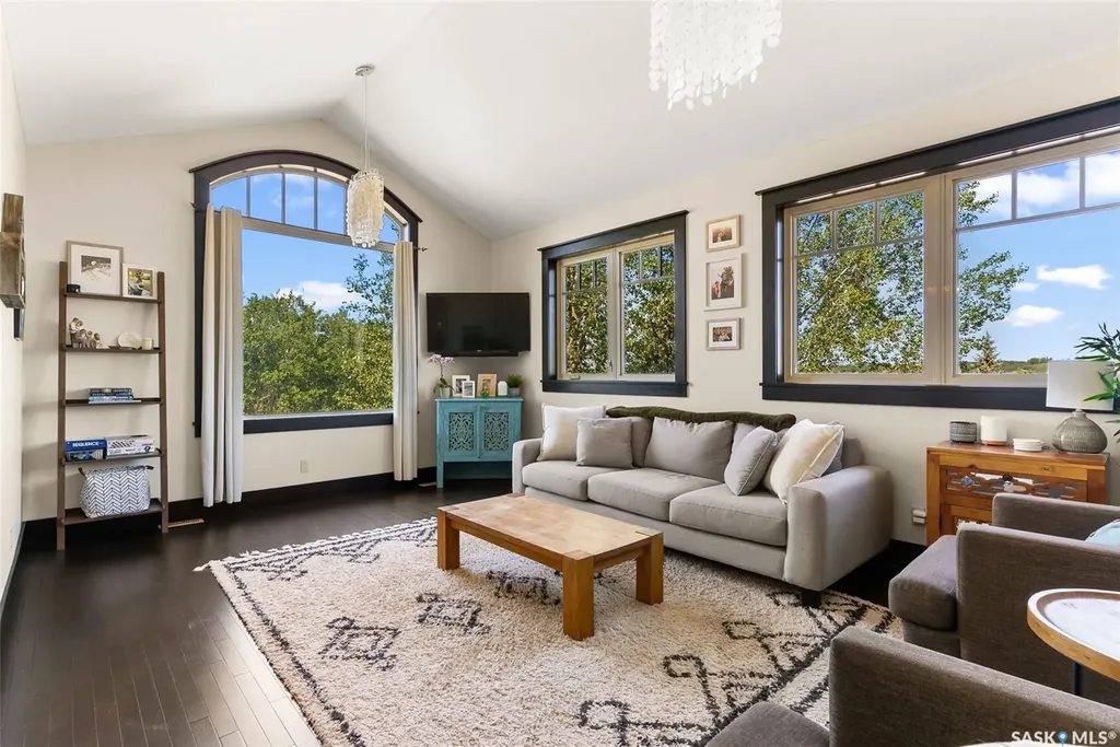 15 Meadow Bay Lumsden SK S0G 3C0